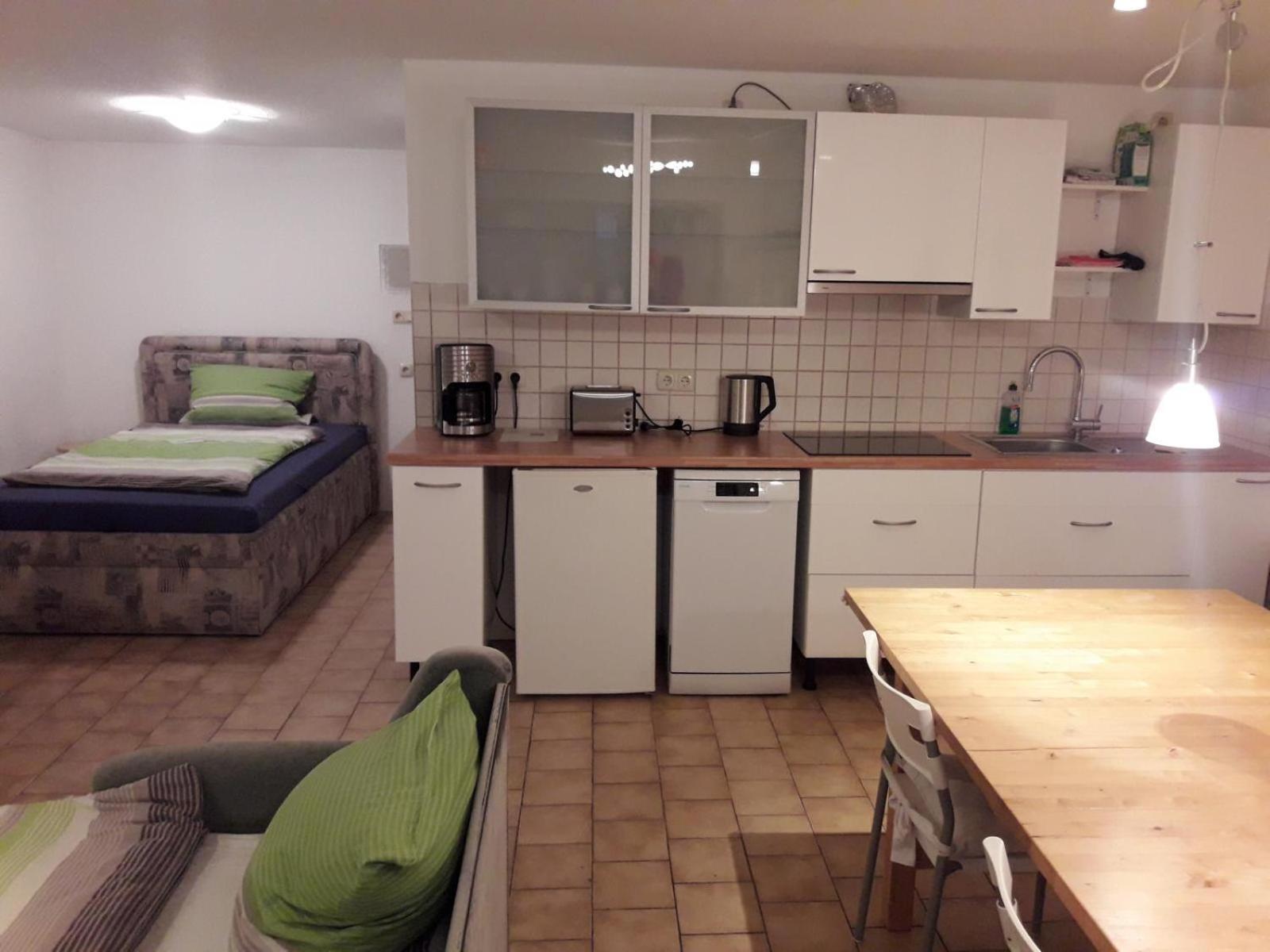Kleine Ferienwohnung Am Stadtrand Von Лейпциг Екстер'єр фото